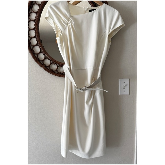 St John white sheath dress size small Oversized - Picture 1 of 16